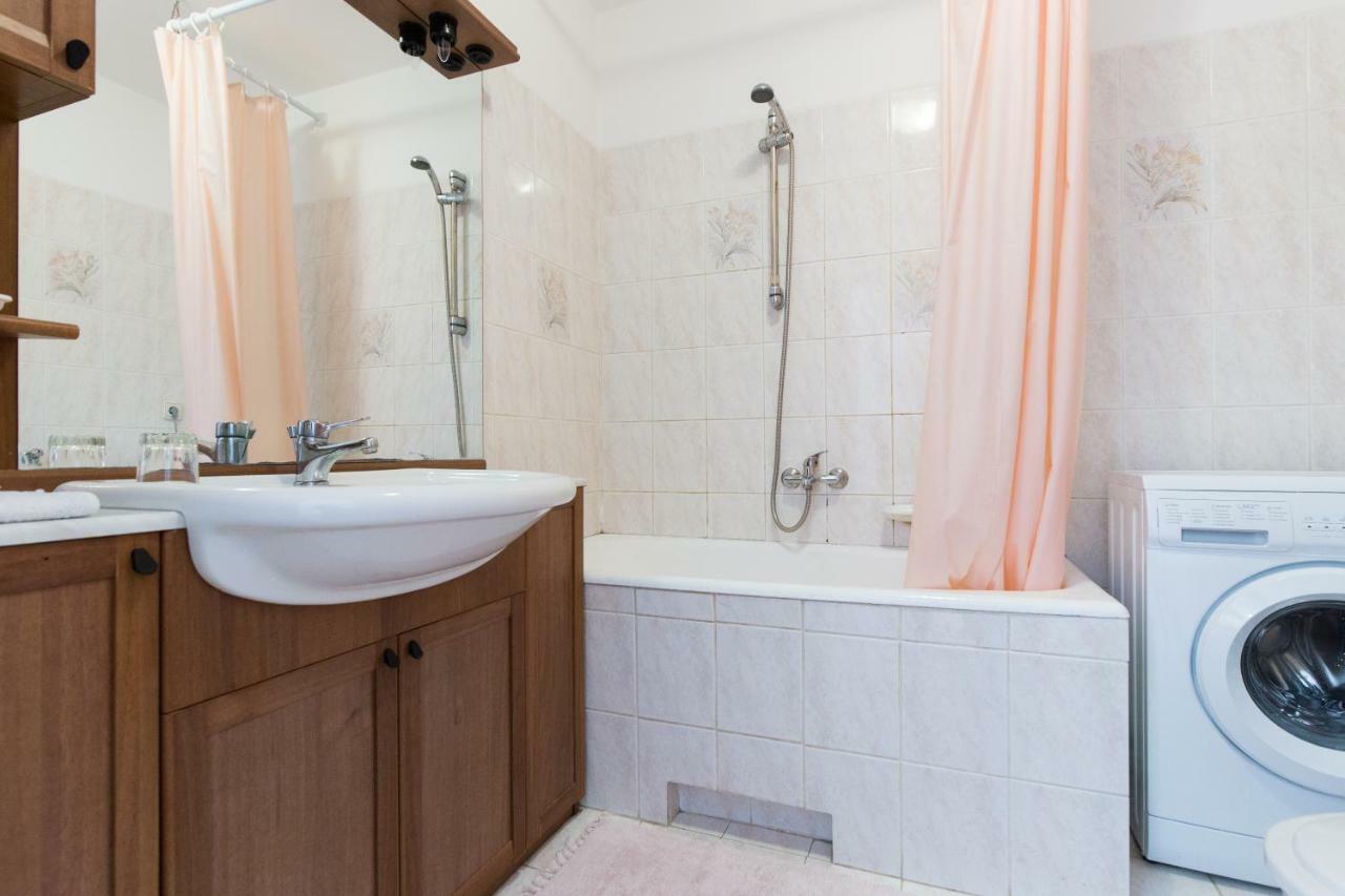 Apartment Pavacic Krk Town Exterior photo