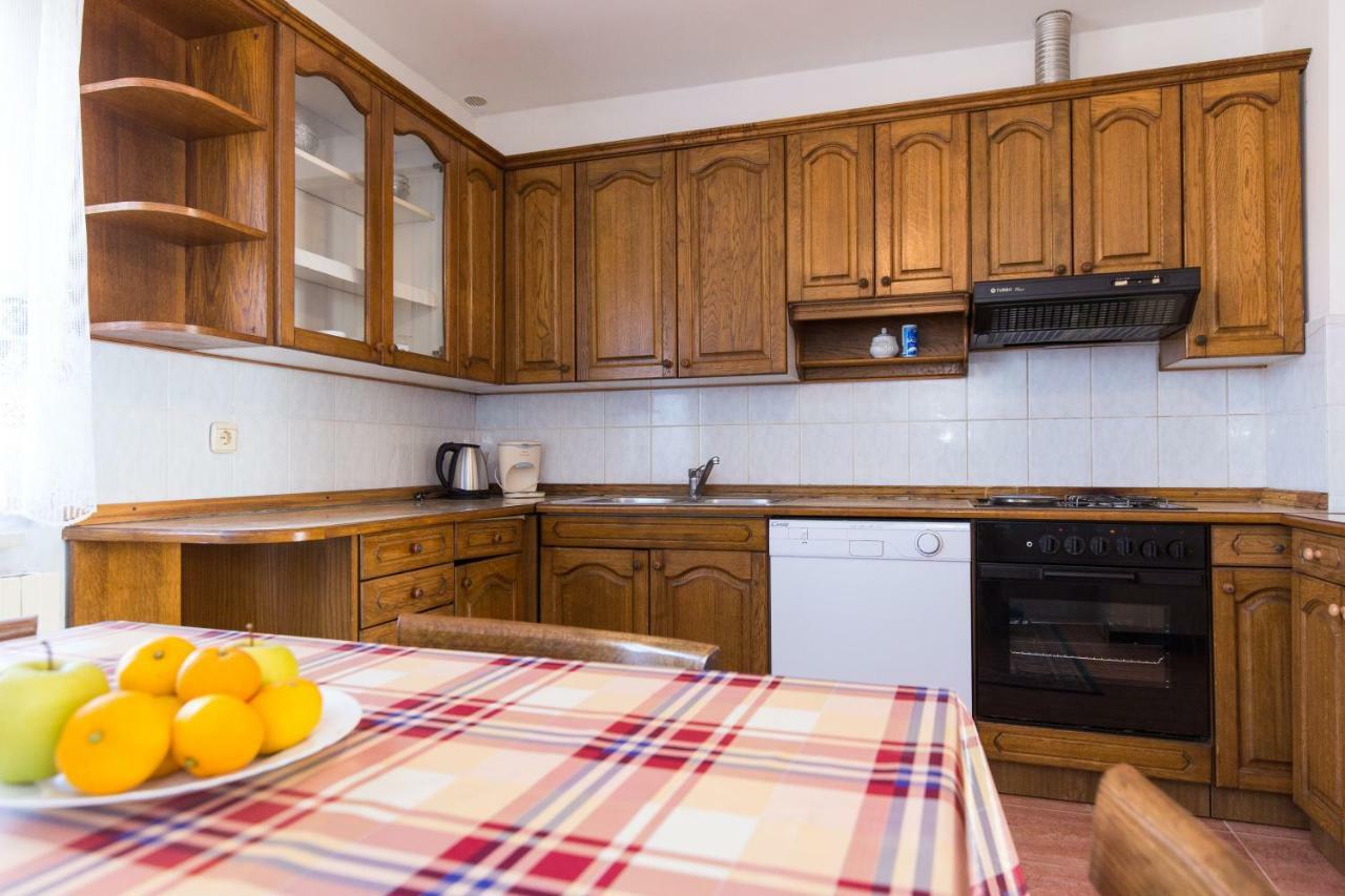 Apartment Pavacic Krk Town Exterior photo