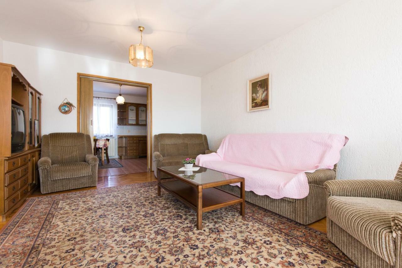 Apartment Pavacic Krk Town Exterior photo